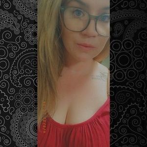 Meet your Posher, Tanya